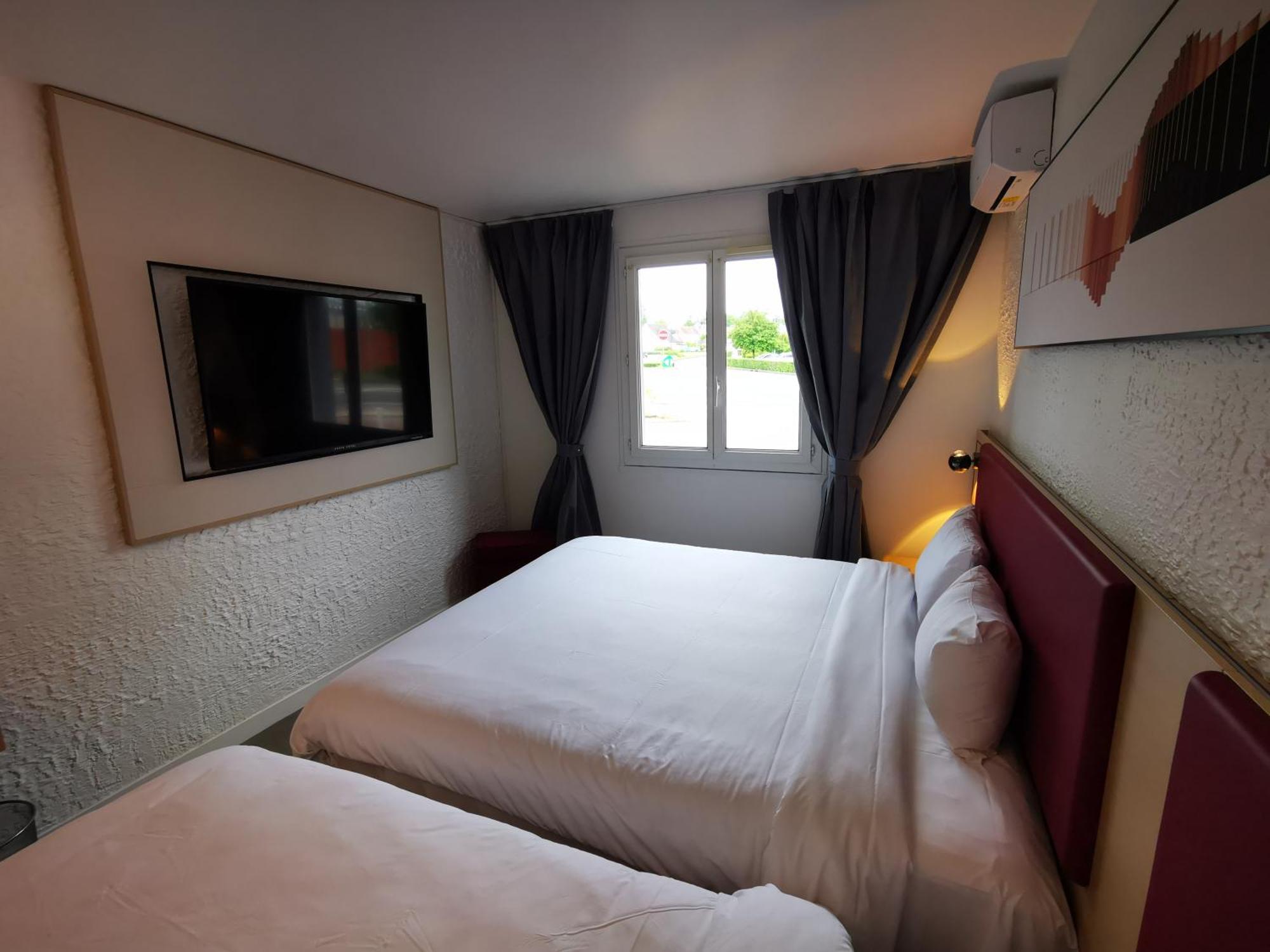Anais Hotel Bourges Nord Saint-Doulchard Ngoại thất bức ảnh